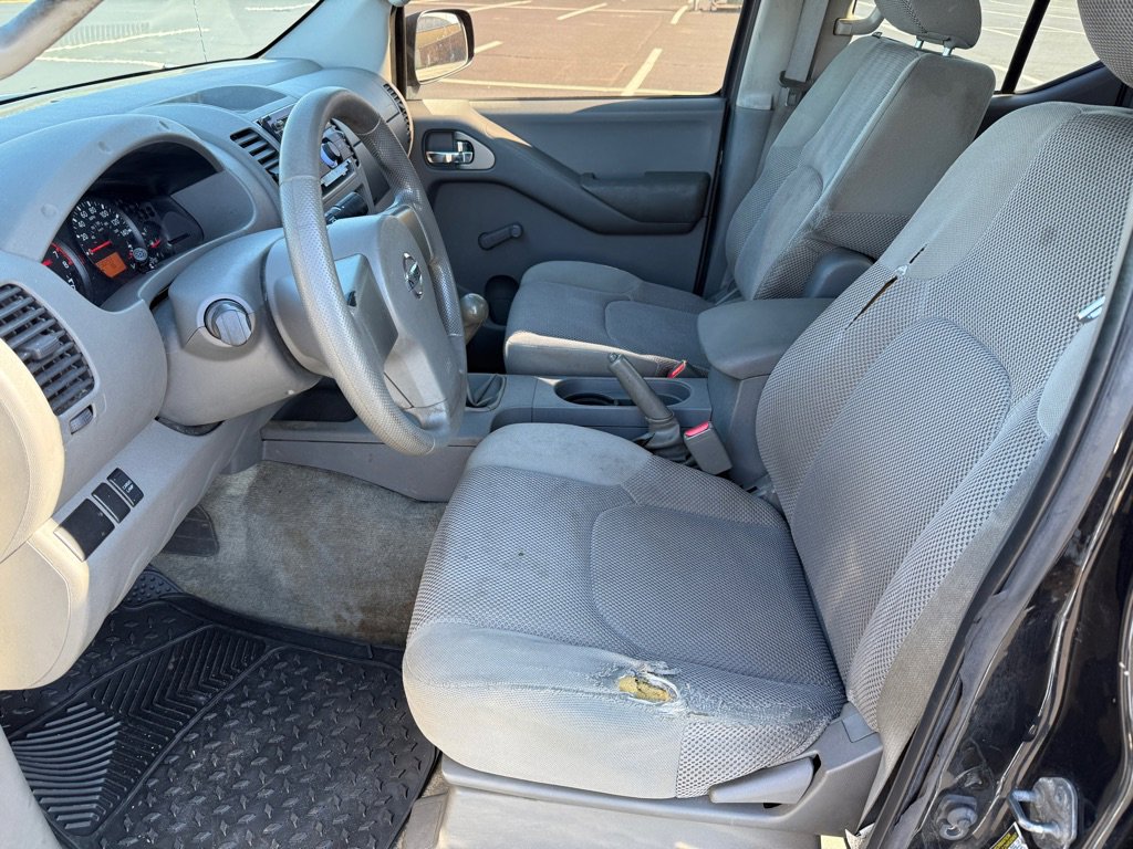 Used 2012 Nissan Frontier S AWD/4WD image 9