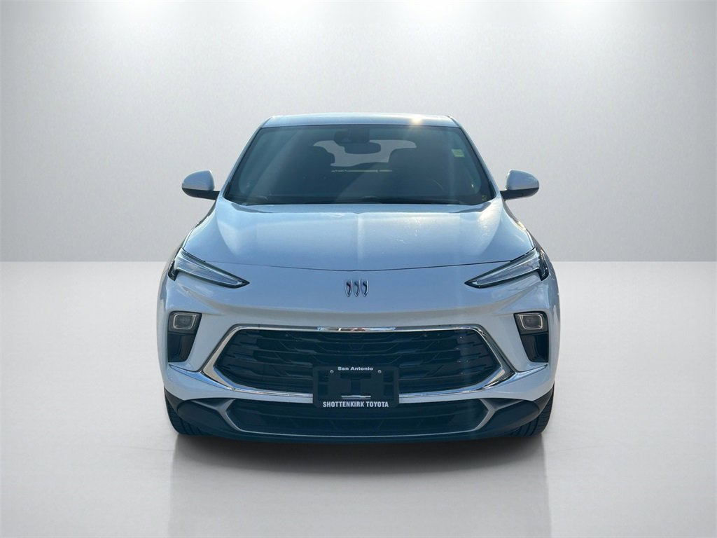 Used 2025 Buick Encore GX Preferred image 2