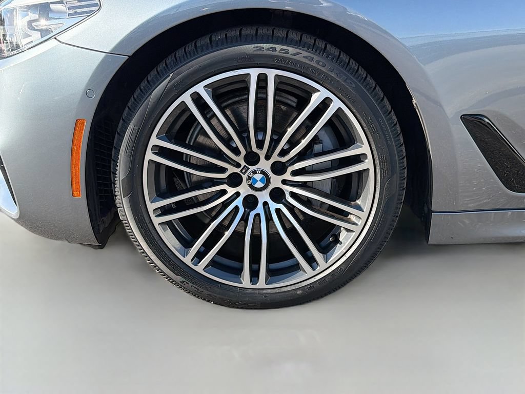 Used 2019 BMW 530i w/ M Sport Package RWD image 41