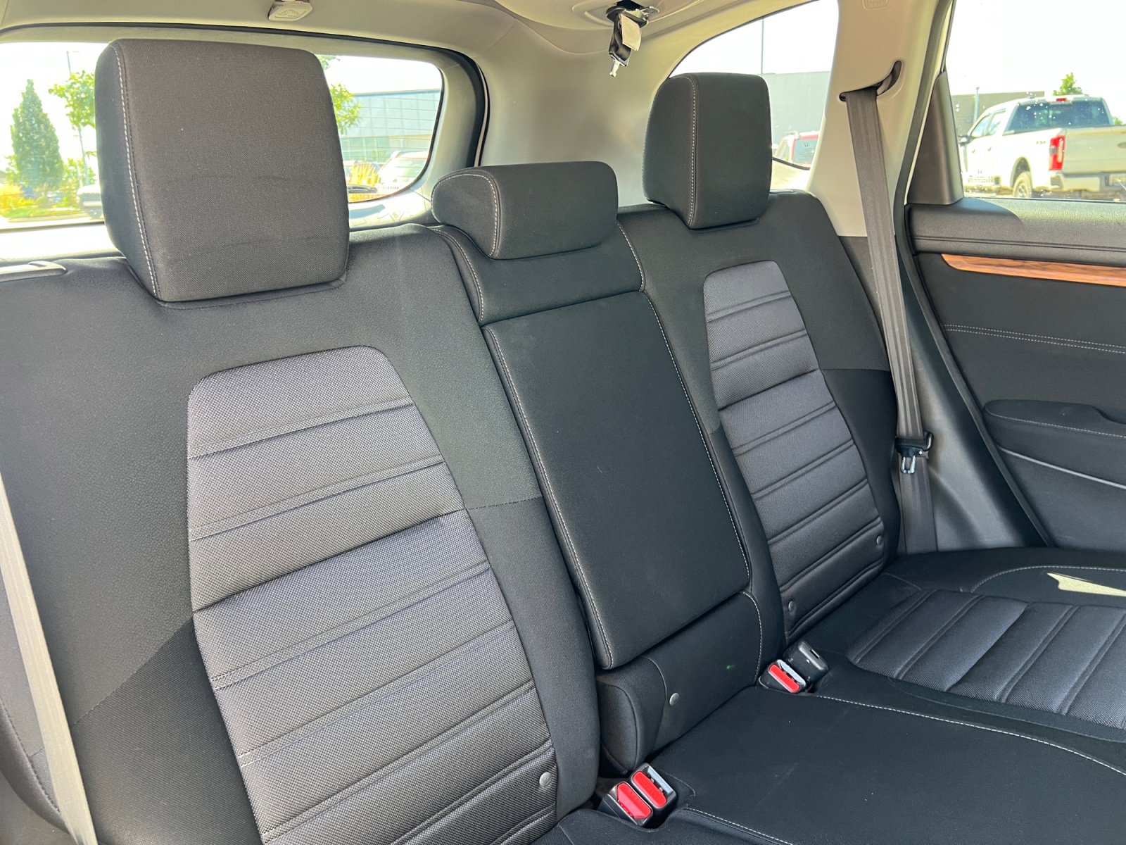 Used 2018 Honda CR-V EX image 17