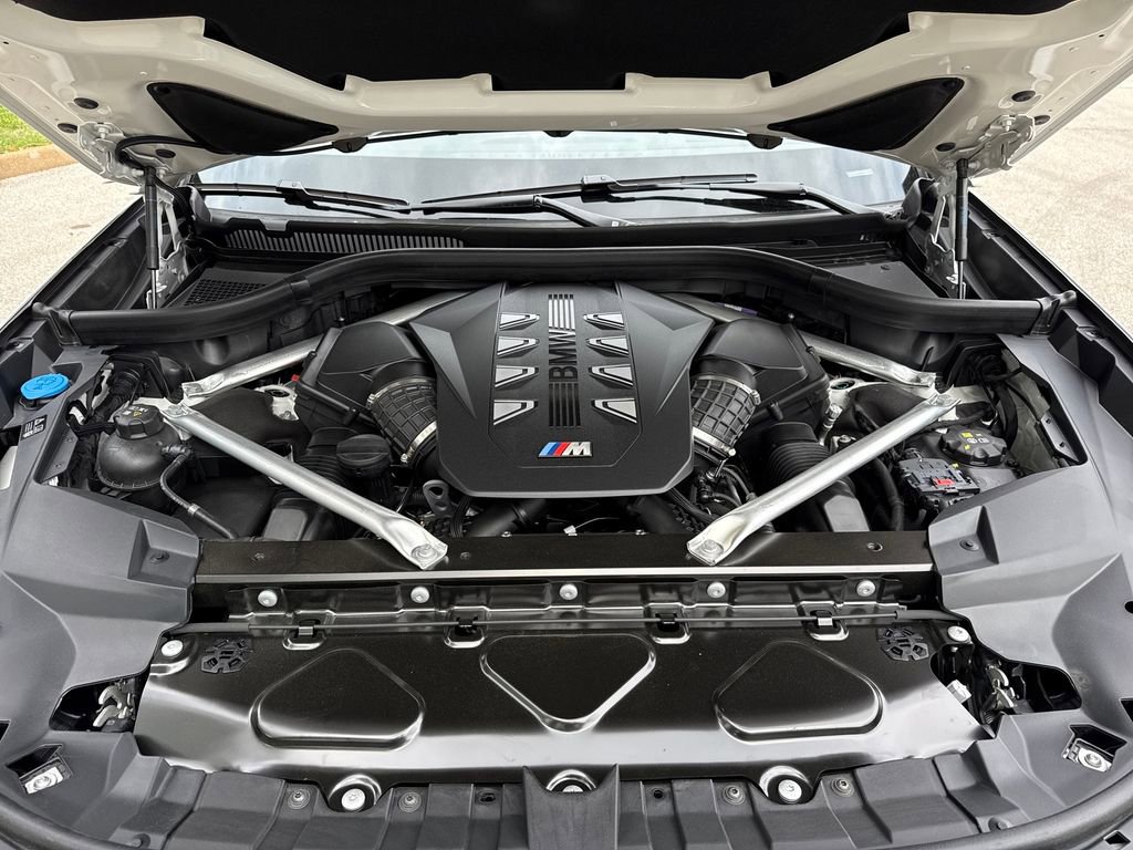 New 2026 BMW X7 M60i image 31