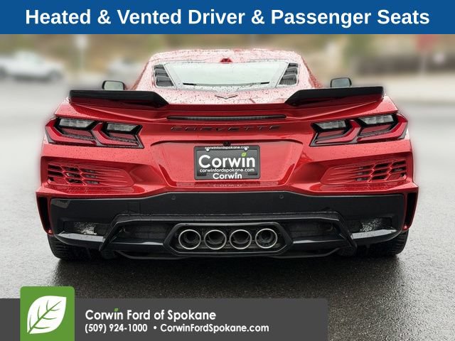Used 2025 Chevrolet Corvette Z06 RWD image 15