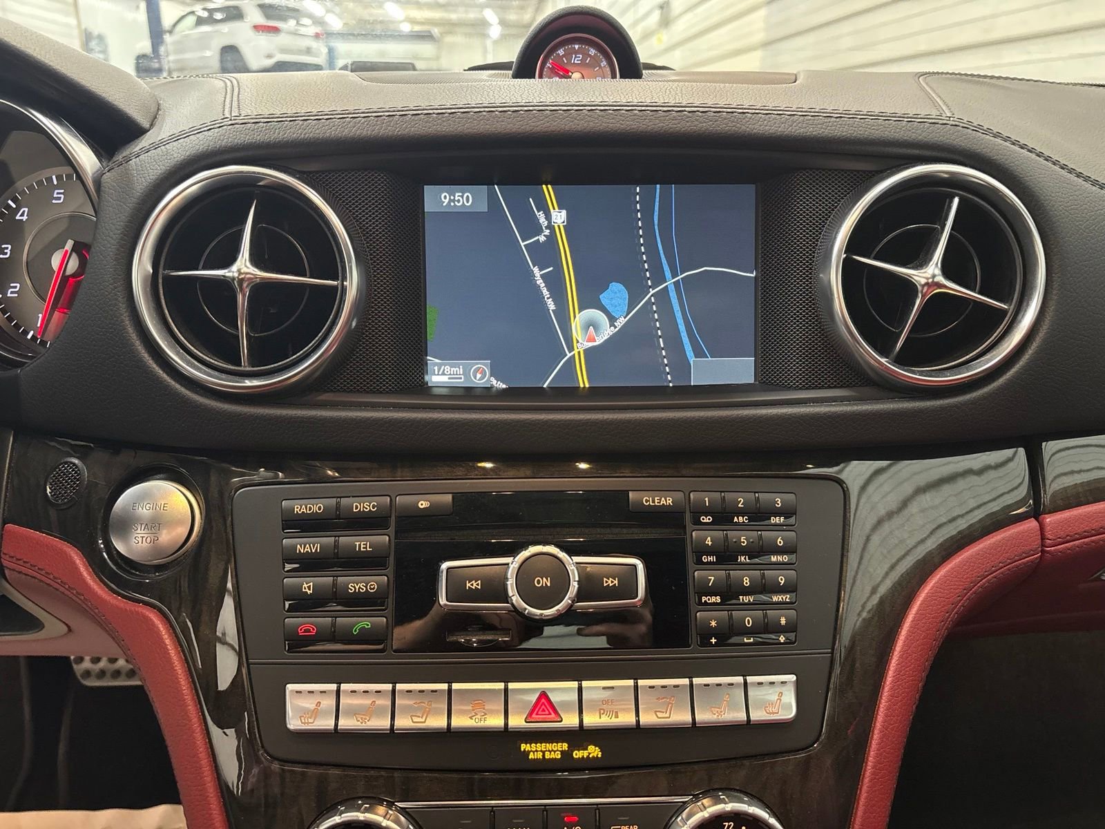 Used 2014 Mercedes-Benz SL 550 image 21