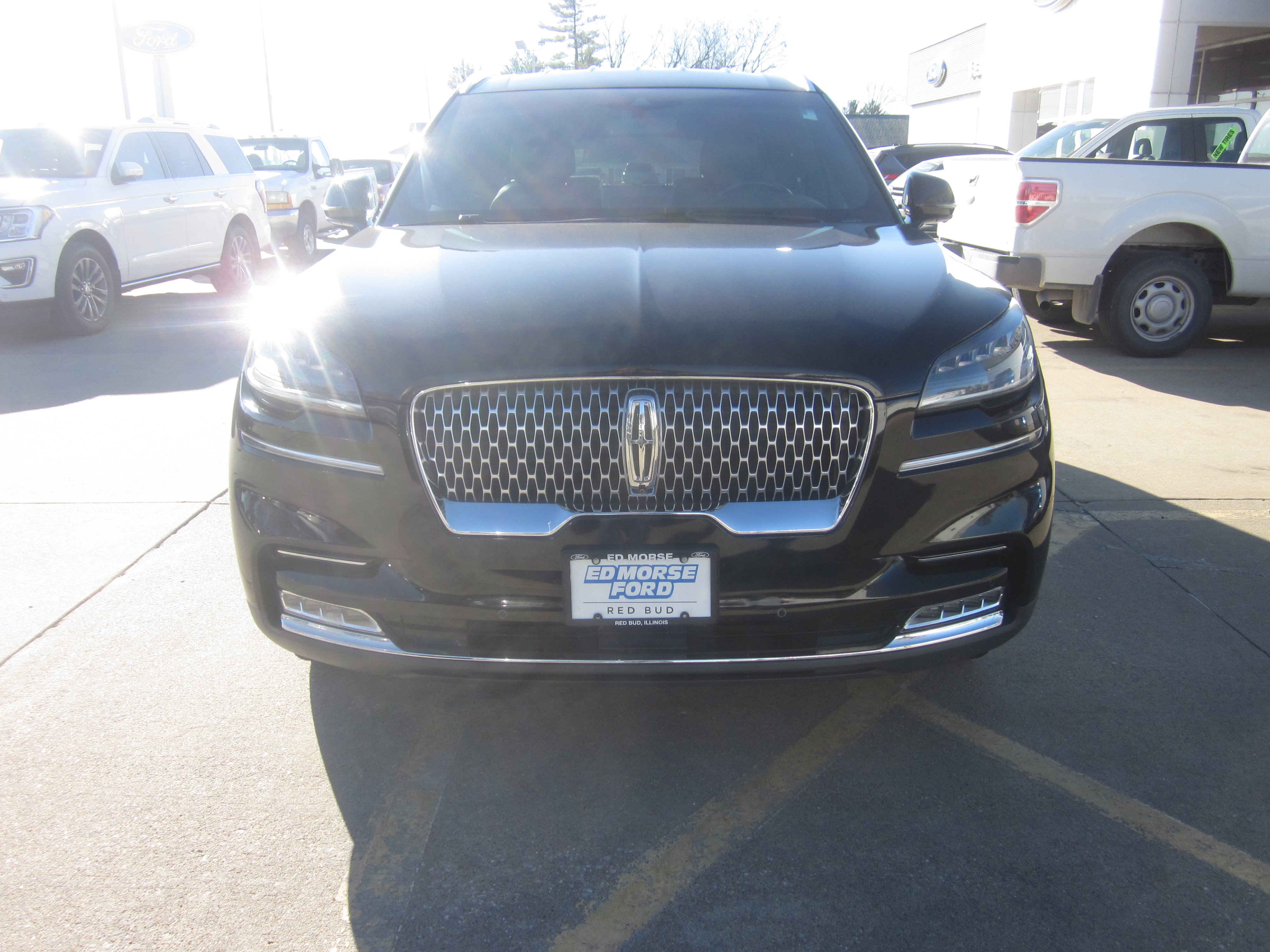 Used 2020 Lincoln Aviator Reserve w/ Elements Package Plus image 2