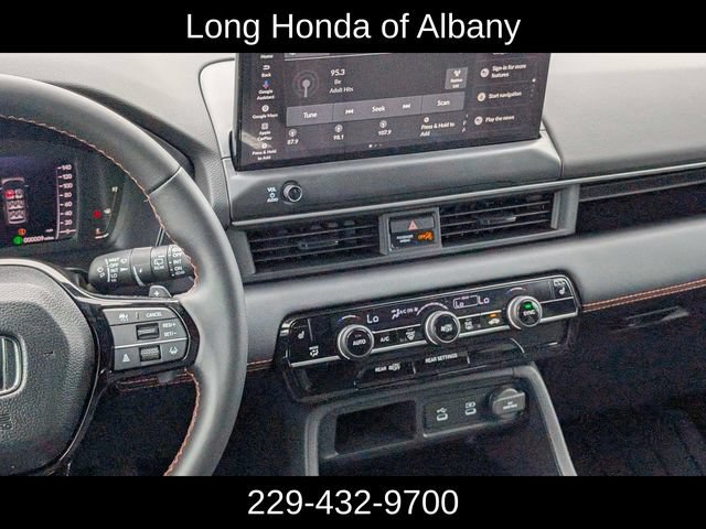 New 2026 Honda Pilot Sport image 17