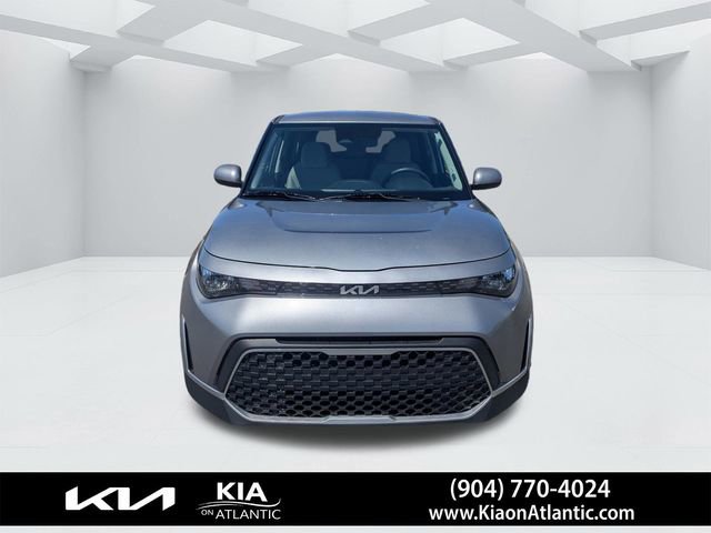 Used 2025 Kia Soul LX image 8
