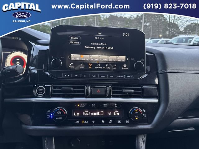 Used 2022 Nissan Pathfinder Platinum w/ Cargo Package AWD/4WD image 26