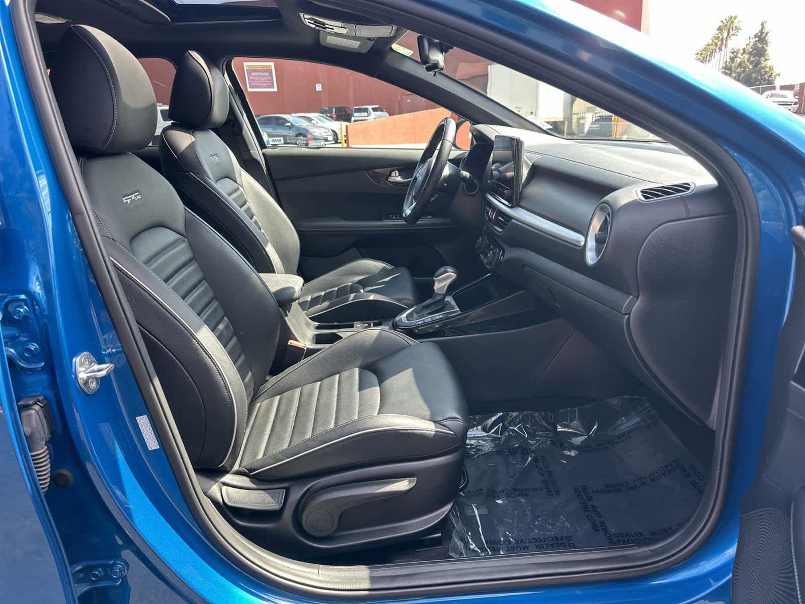 Used 2022 Kia Forte GT-Line w/ GT-Line Premium Package FWD image 15