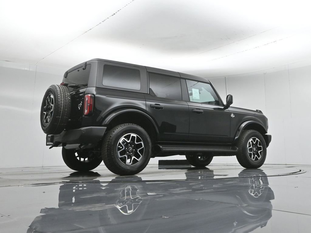 New 2026 Ford Bronco Outer Banks AWD/4WD image 60