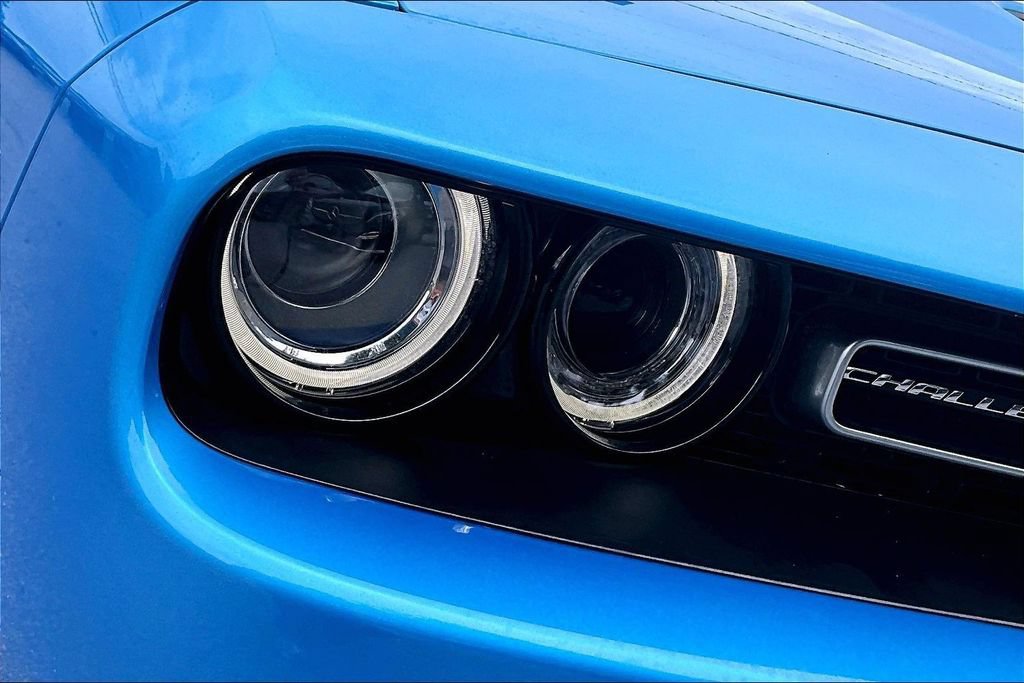 Used 2023 Dodge Challenger R/T RWD image 32