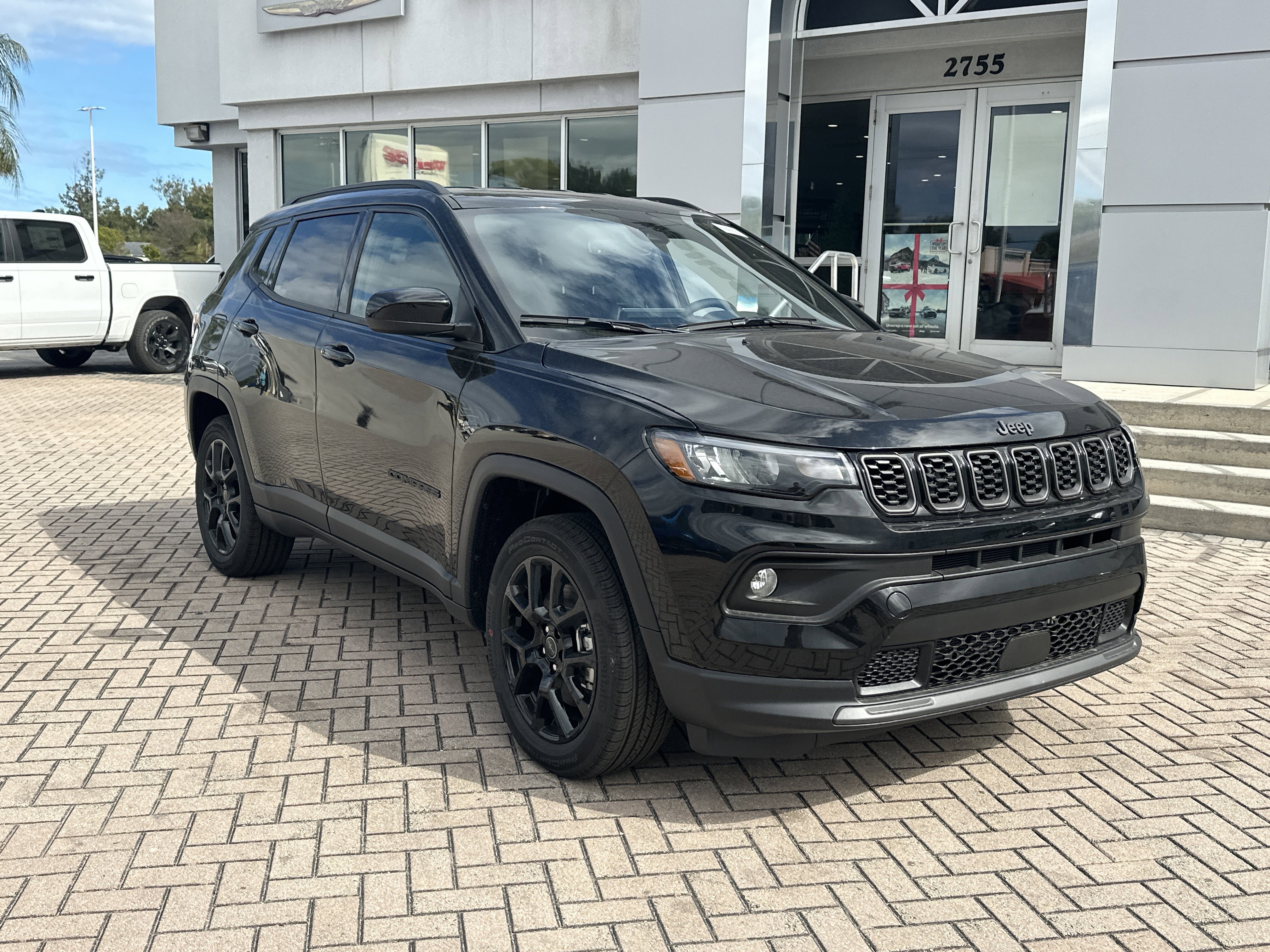 New 2026 Jeep Compass Latitude image 5