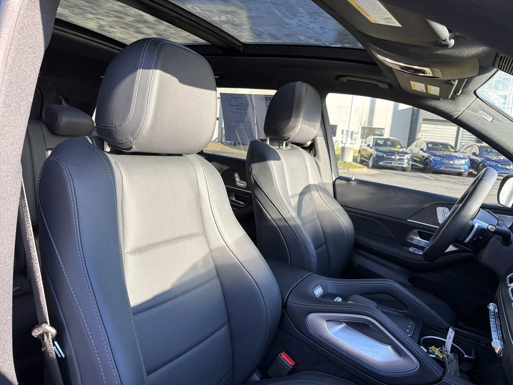 Certified 2024 Mercedes-Benz GLS 450 4MATIC image 21