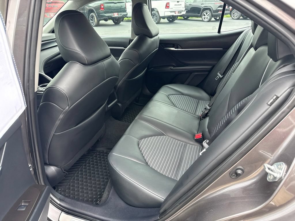 Used 2024 Toyota Camry SE FWD image 15