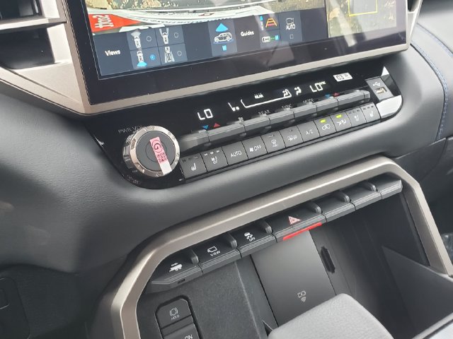 New 2026 Toyota Sequoia Platinum AWD/4WD image 30