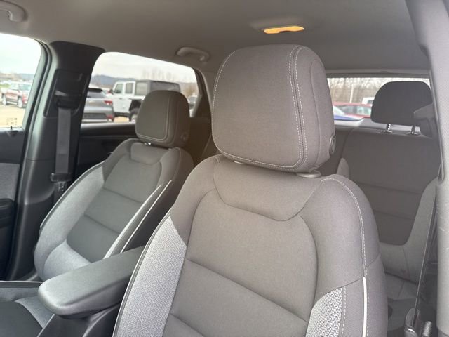 Used 2024 Chevrolet TrailBlazer LT w/ LT Cold Weather Package FWD image 14