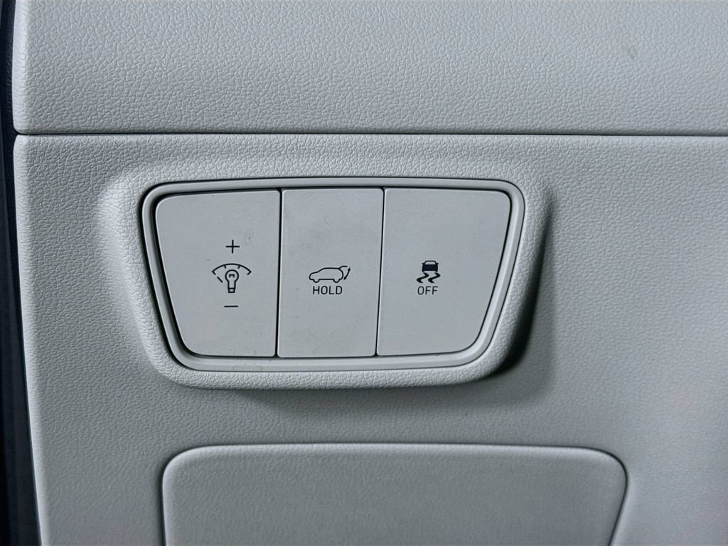 Certified 2024 Hyundai Tucson Limited FWD image 19
