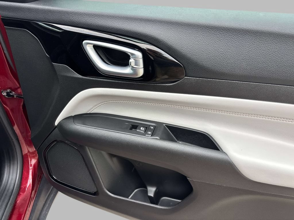 Certified 2022 Jeep Compass Limited AWD/4WD image 19