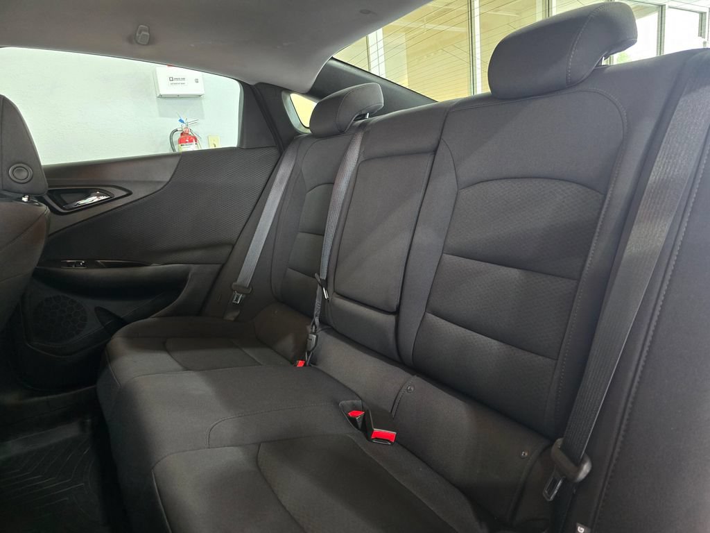 Used 2017 Chevrolet Malibu LS FWD image 23