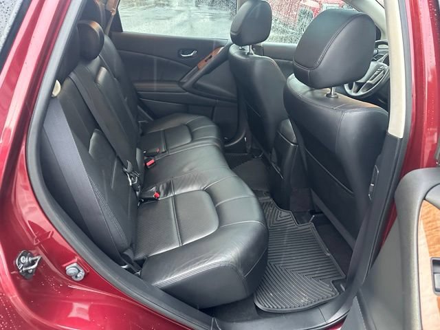 Used 2011 Nissan Murano LE w/ Navigation Pkg AWD/4WD image 12