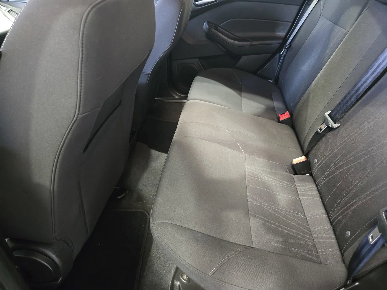 Used 2017 Ford Focus SE image 12