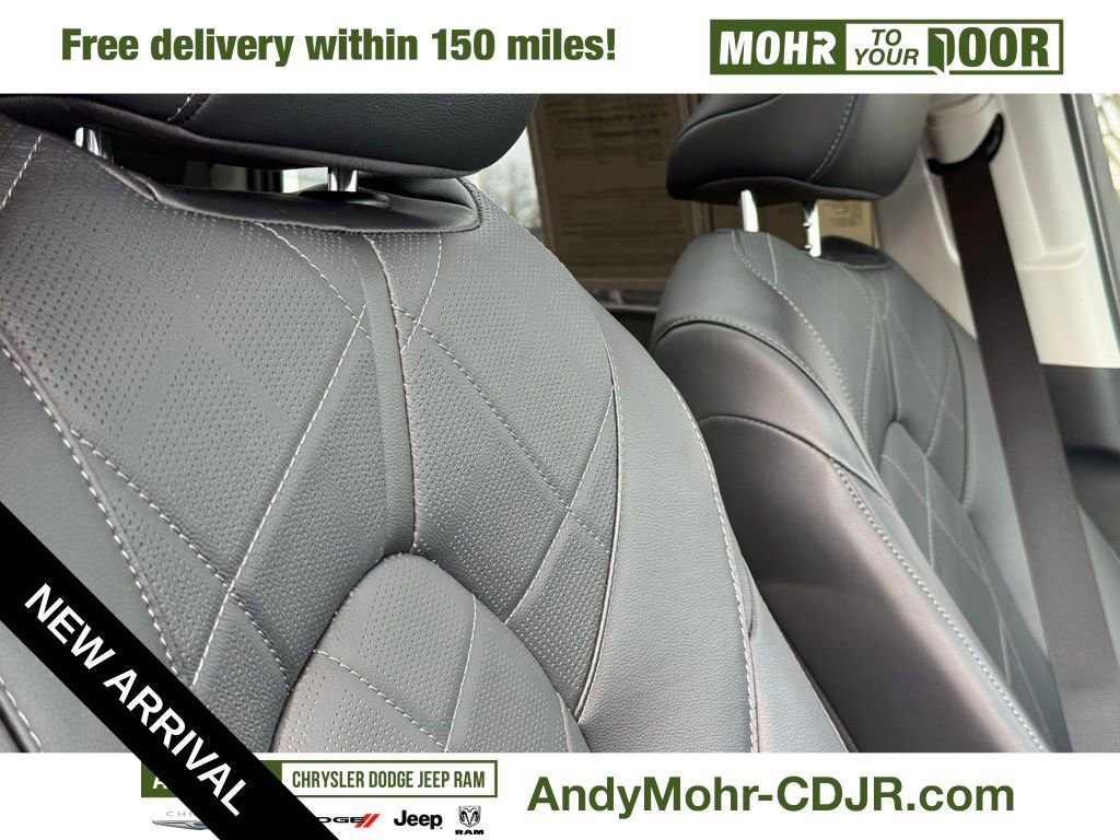 Used 2024 Toyota Highlander Platinum image 43