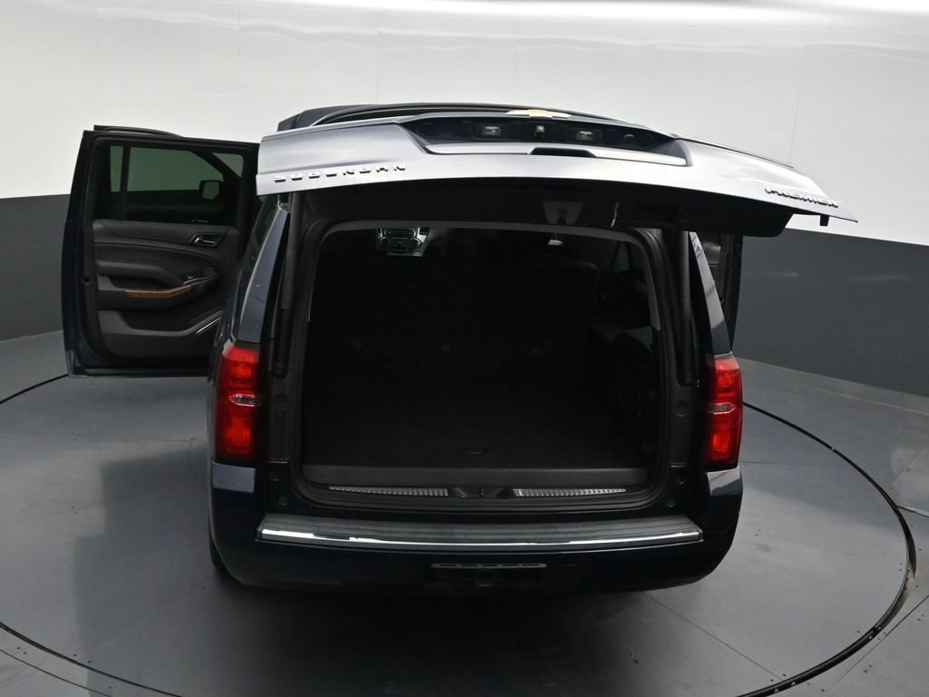Used 2019 Chevrolet Suburban Premier RWD image 35