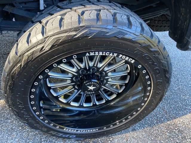 Used 2024 Ford F350 Limited w/ FX4 Off-Road Package image 12