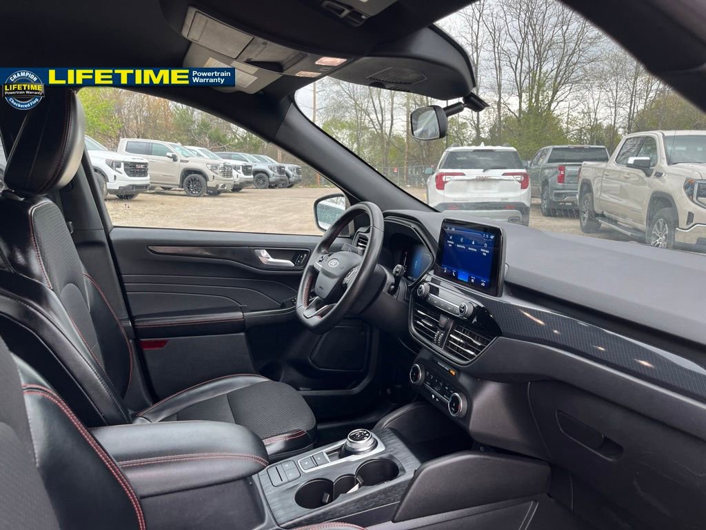 Used 2023 Ford Escape ST-Line FWD image 39