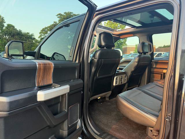 Used 2015 Ford F150 Lariat w/ Equipment Group 502A Luxury AWD/4WD image 13