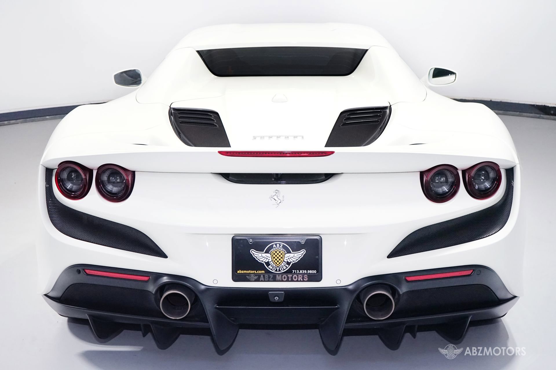 Used 2021 Ferrari F8 Tributo image 8