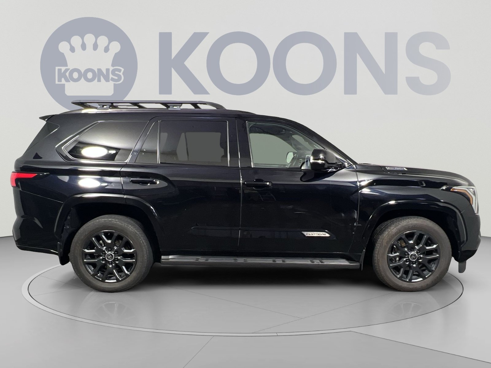 Used 2024 Toyota Sequoia Platinum AWD/4WD image 8