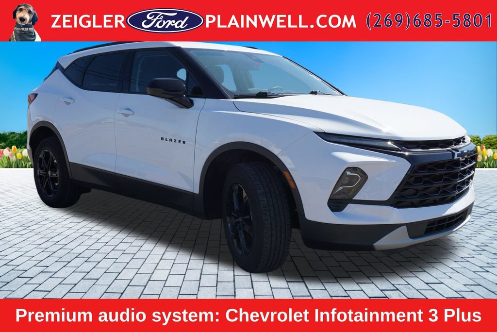 Used 2023 Chevrolet Blazer LT w/ Convenience Package FWD image 7