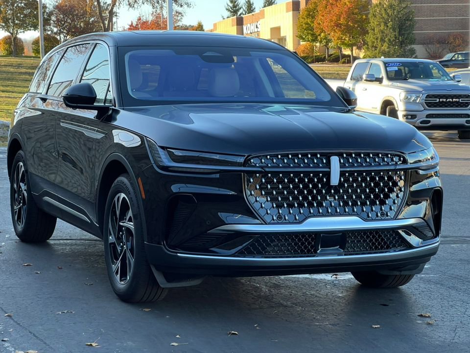 New 2026 Lincoln Nautilus Premier w/ Equipment Group 102A AWD/4WD image 36