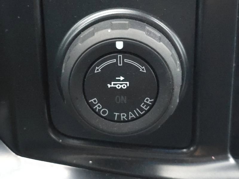 Used 2025 Ford F350 Lariat w/ Lariat Ultimate Package image 26