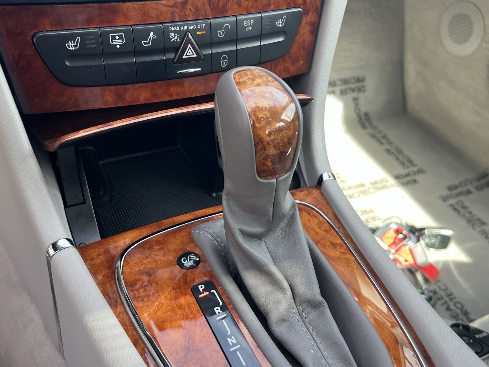 Used 2005 Mercedes-Benz E 320 4MATIC Sedan image 20