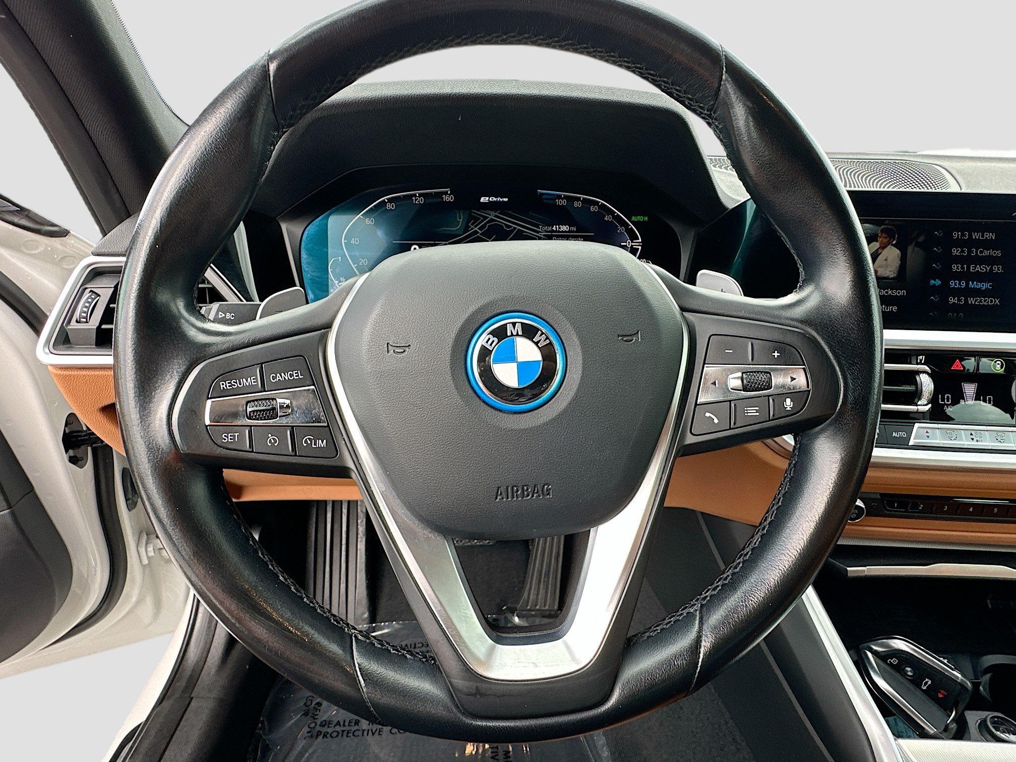 Used 2022 BMW 330e w/ Driving Assistance Package RWD image 11