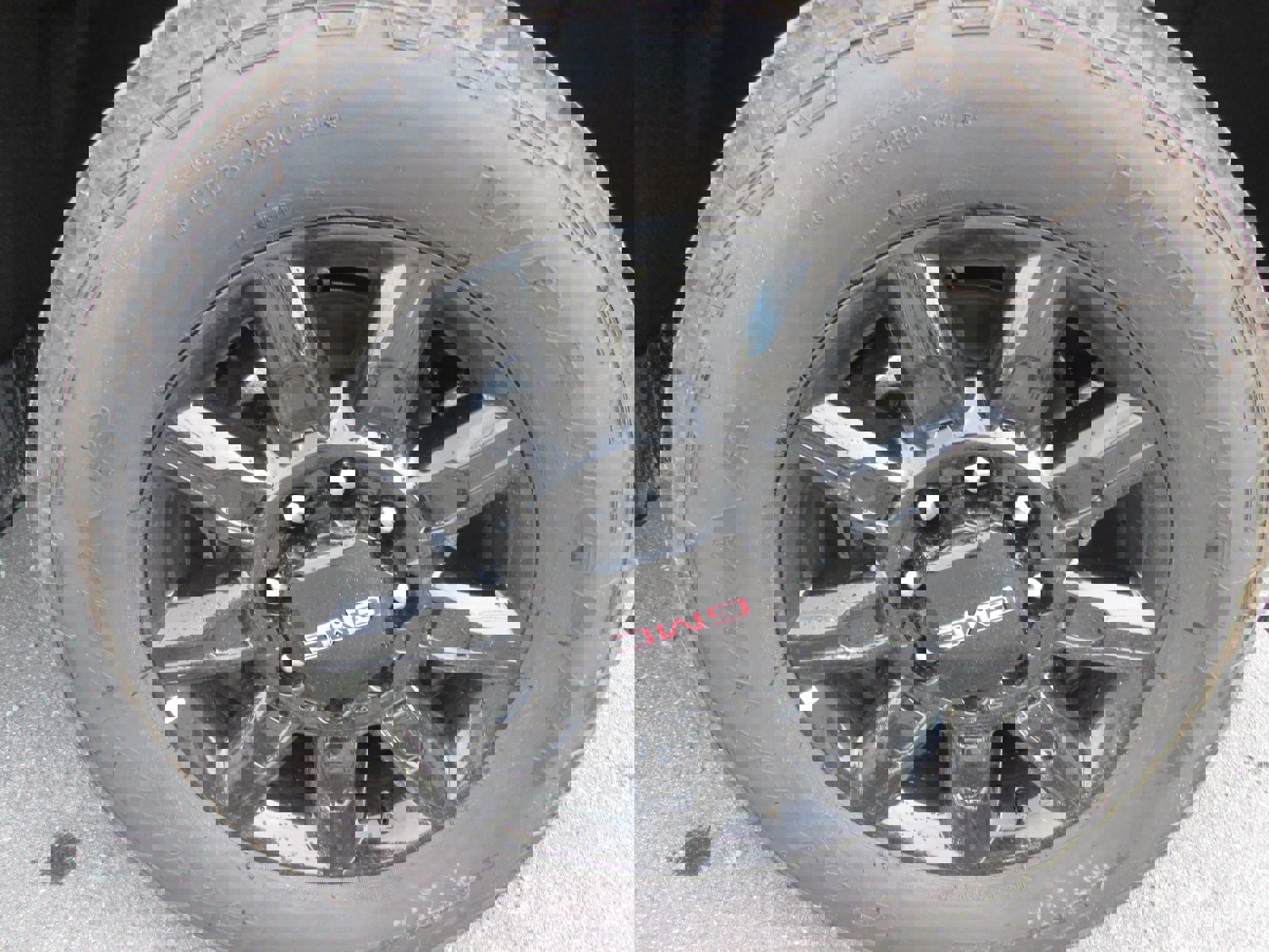 New 2026 GMC Sierra 2500 AT4 w/ Technology Package image 36