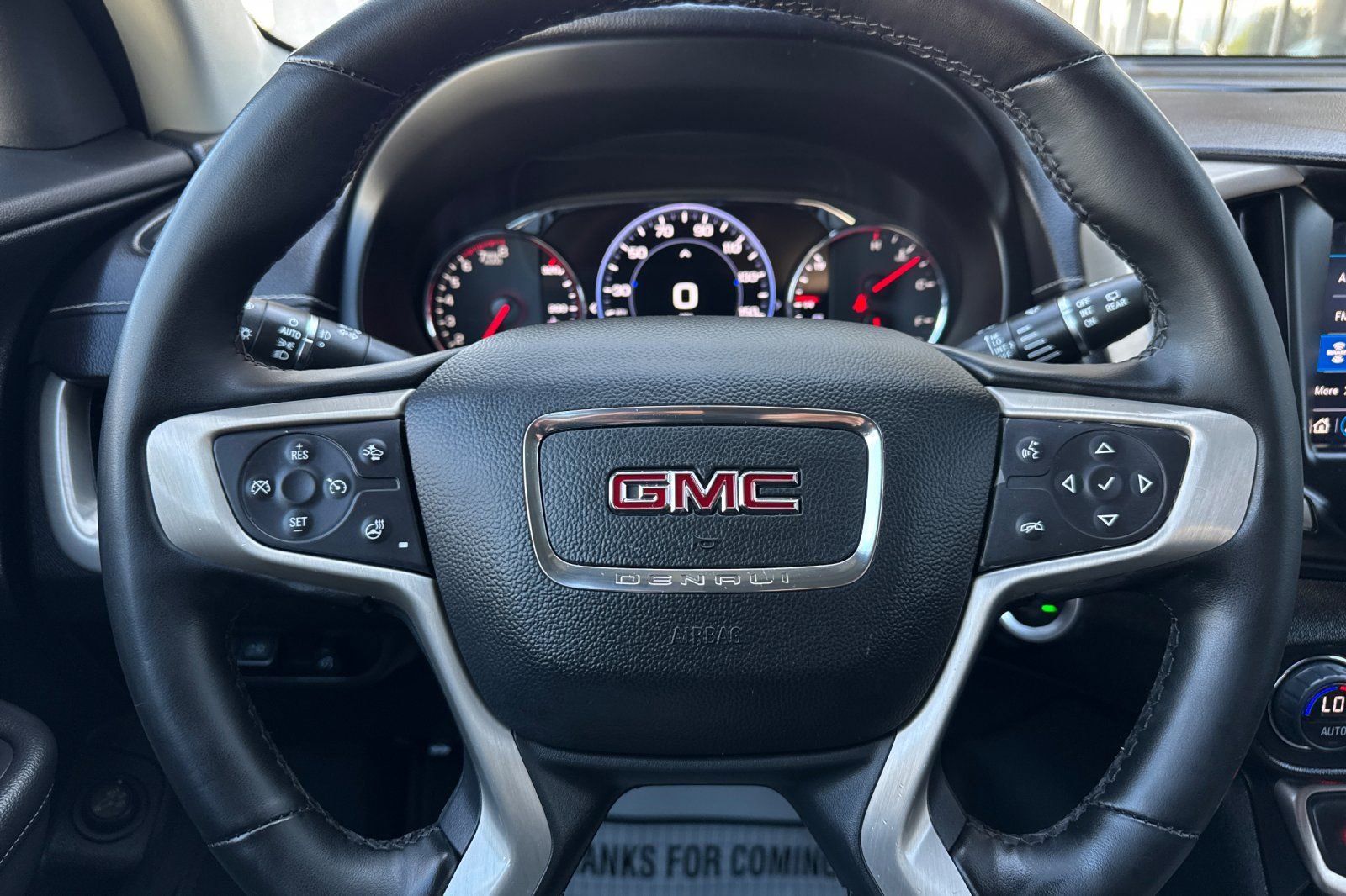 Used 2023 GMC Terrain Denali w/ Denali Premium Package AWD/4WD image 25