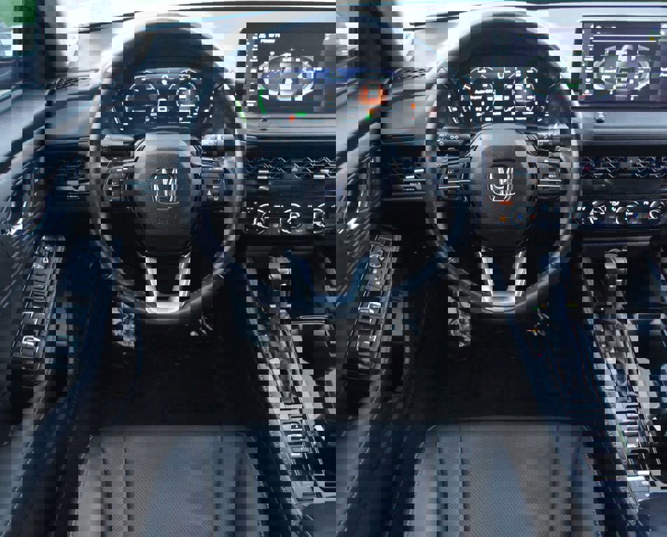 Used 2023 Honda Accord Touring image 5