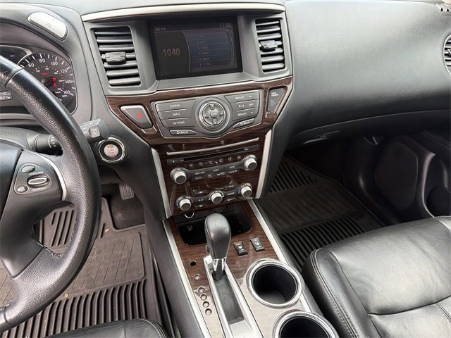 Used 2013 Nissan Pathfinder SL w/ Trailer Tow Pkg image 28
