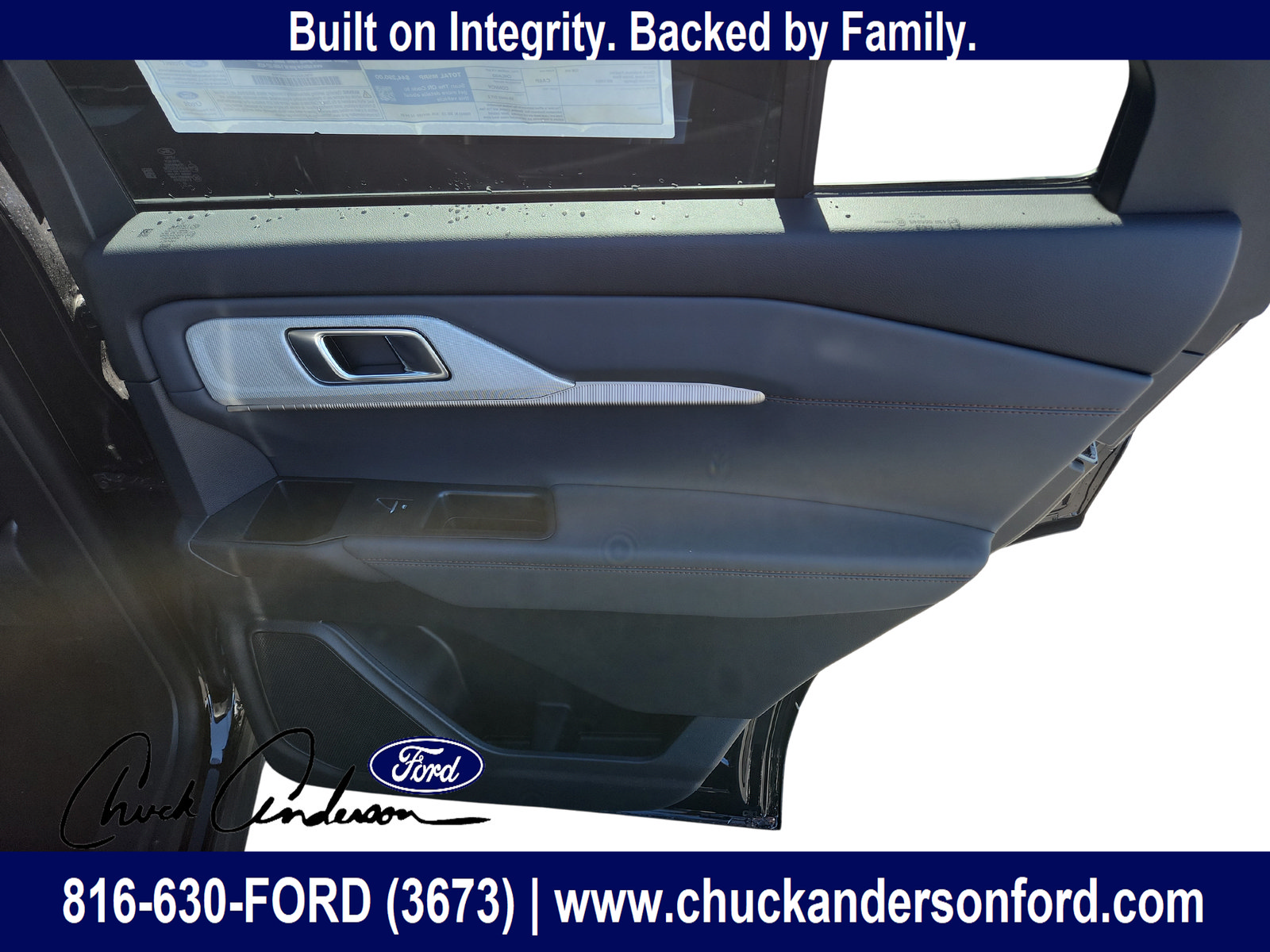 New 2026 Ford Explorer Active AWD/4WD image 30