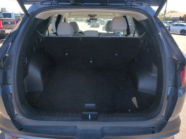 Used 2025 Hyundai Tucson SEL AWD/4WD image 32
