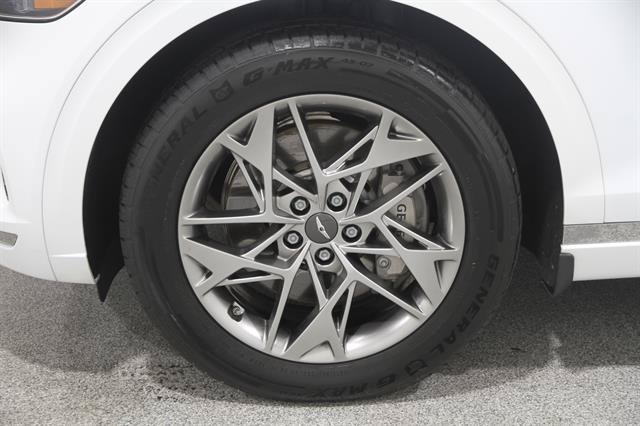 Certified 2024 Genesis GV70 2.5T w/ Advanced Package AWD/4WD image 22