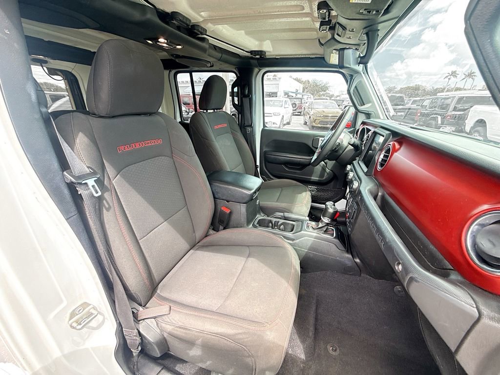 Used 2023 Jeep Wrangler Unlimited Rubicon image 32