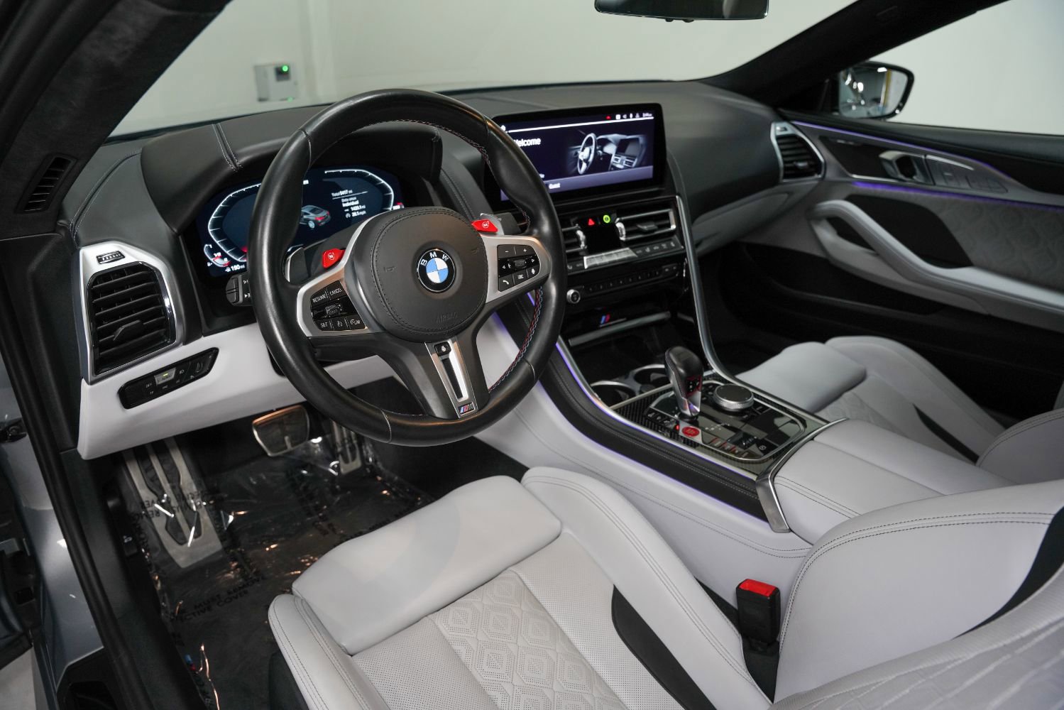 Used 2023 BMW M8 Competition image 39