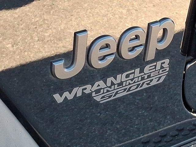 Used 2021 Jeep Wrangler Unlimited Sport AWD/4WD image 36