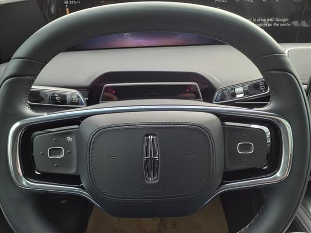 New 2024 Lincoln Nautilus Premier w/ Equipment Group 102A AWD/4WD image 11