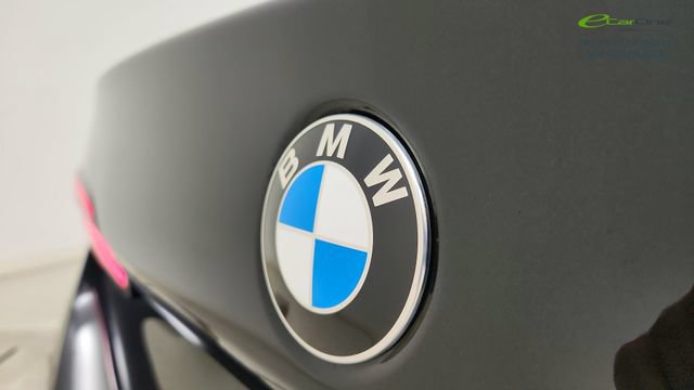 Used 2027 BMW 530i w/ M Sport Package RWD image 31