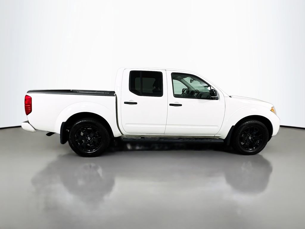 Used 2021 Nissan Frontier SV w/ Midnight Edition Floor Mats image 9