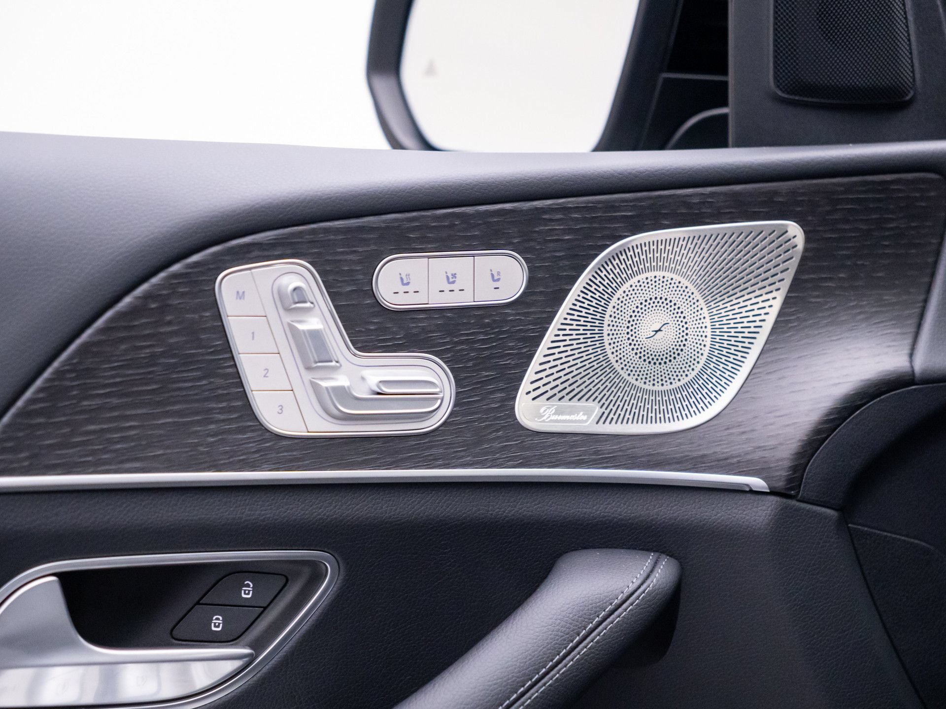 New 2026 Mercedes-Benz GLS 450 4MATIC image 15
